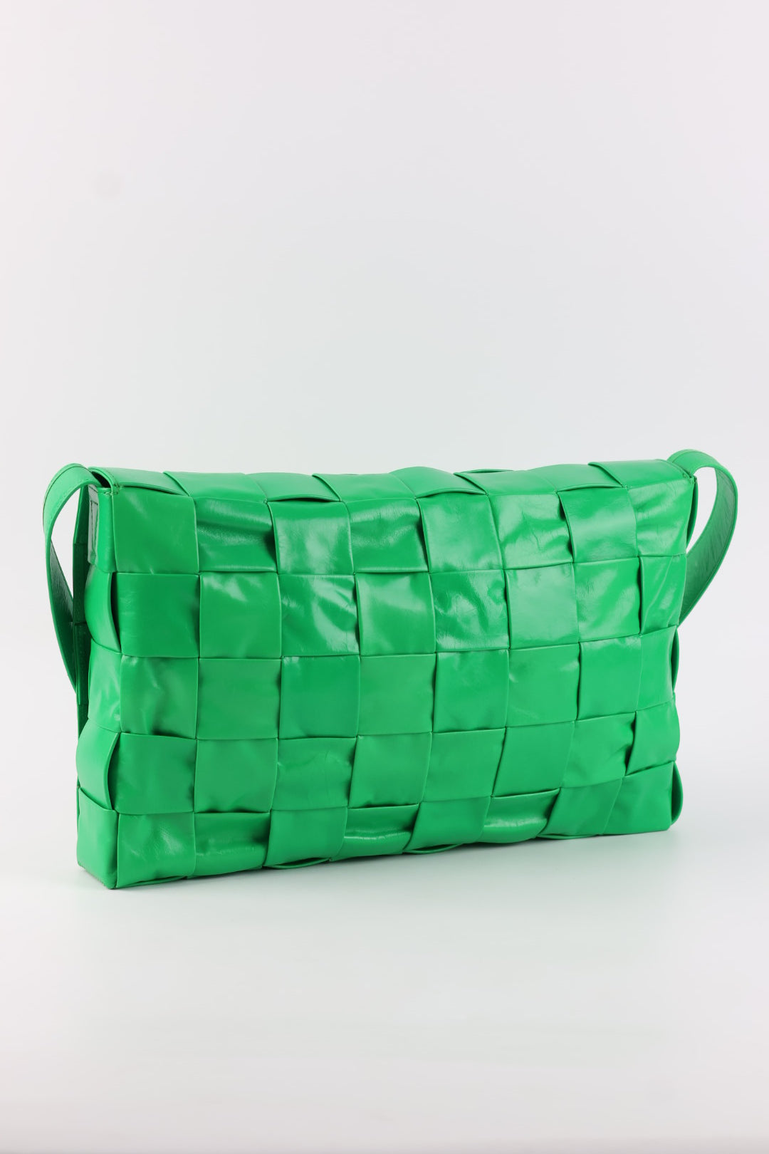 Bottega Veneta Maxi Cassette