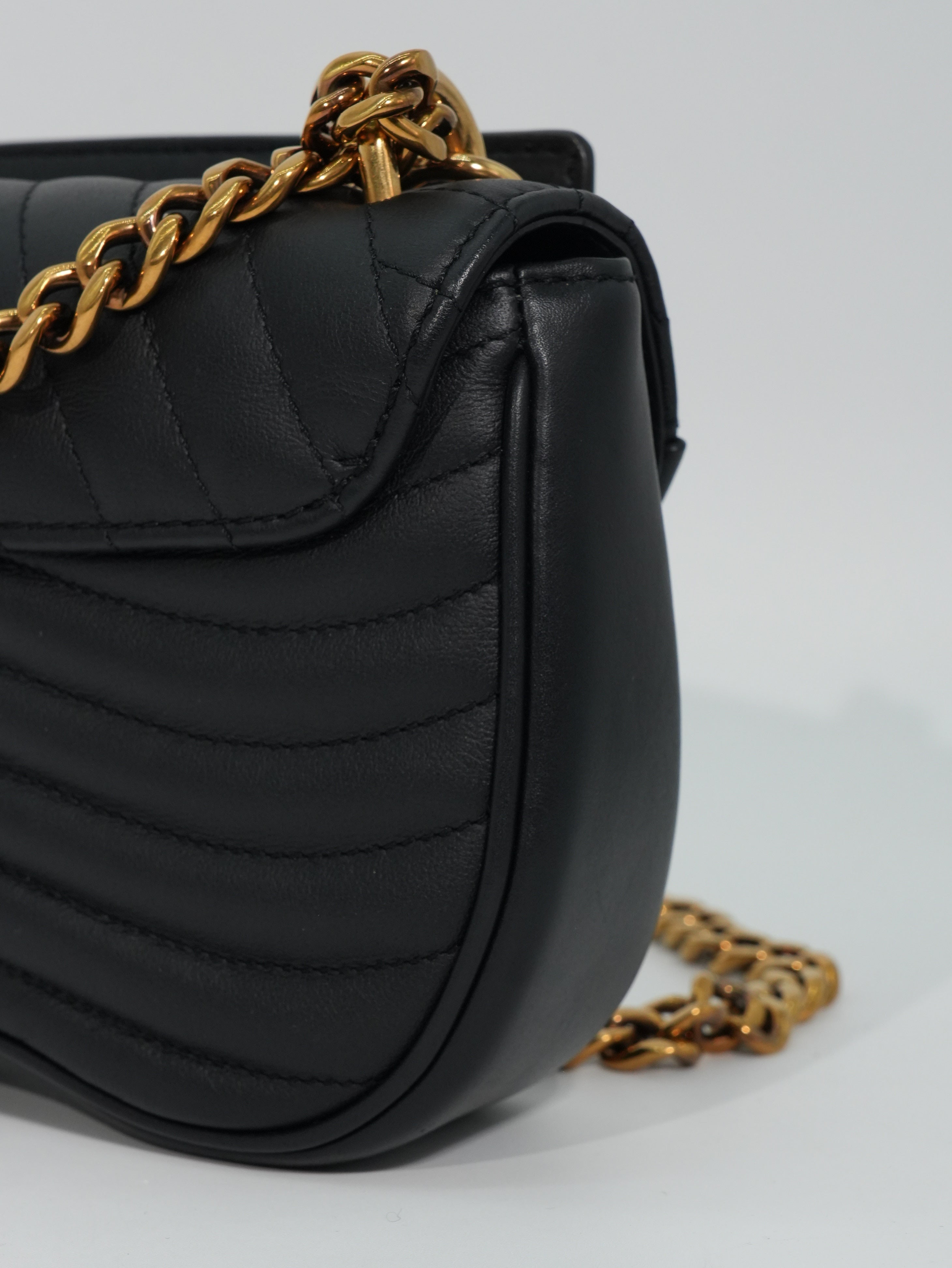 Louis Vuitton New Wave in Pelle