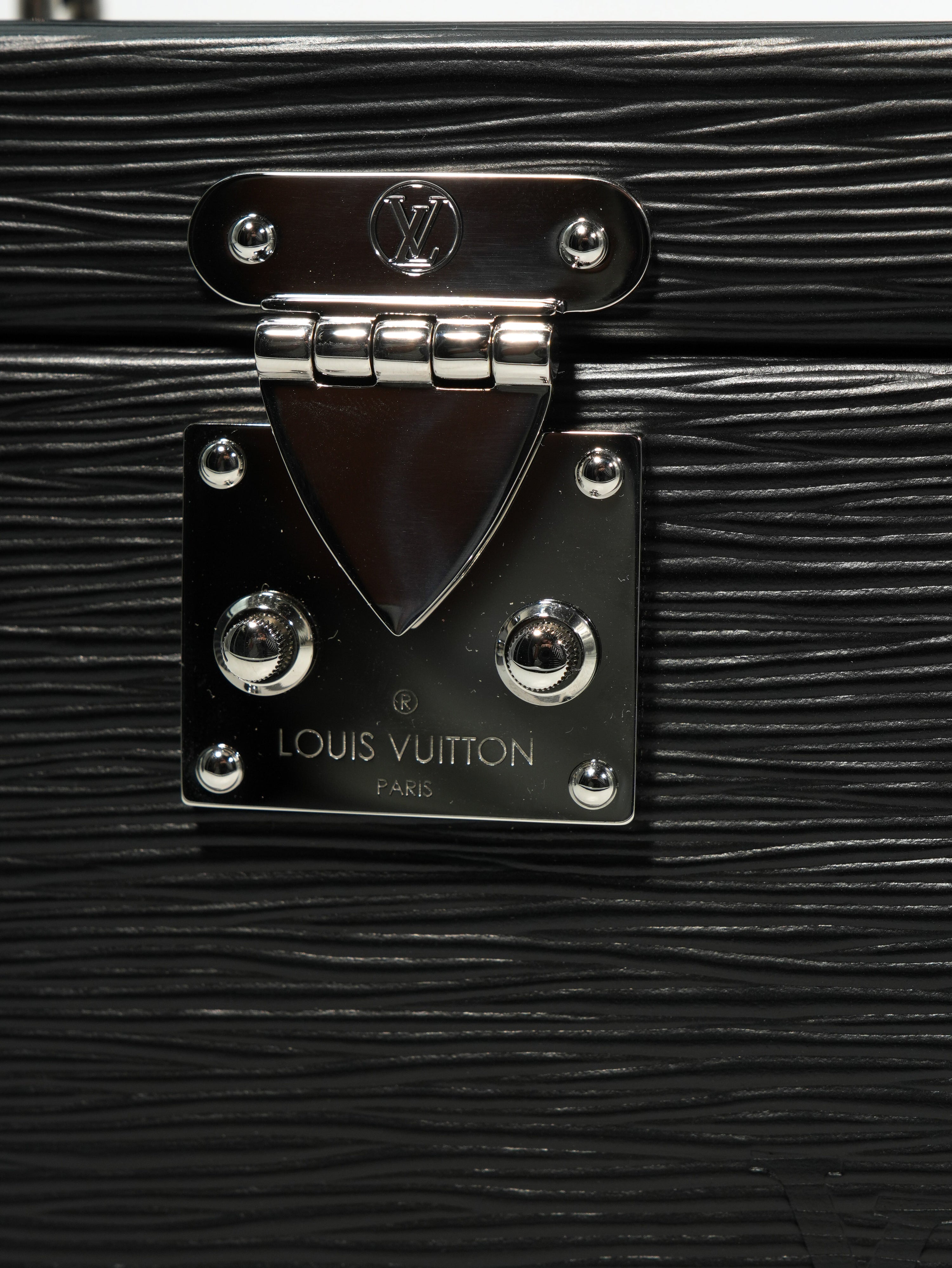 Louis Vuitton Bleecker Epi