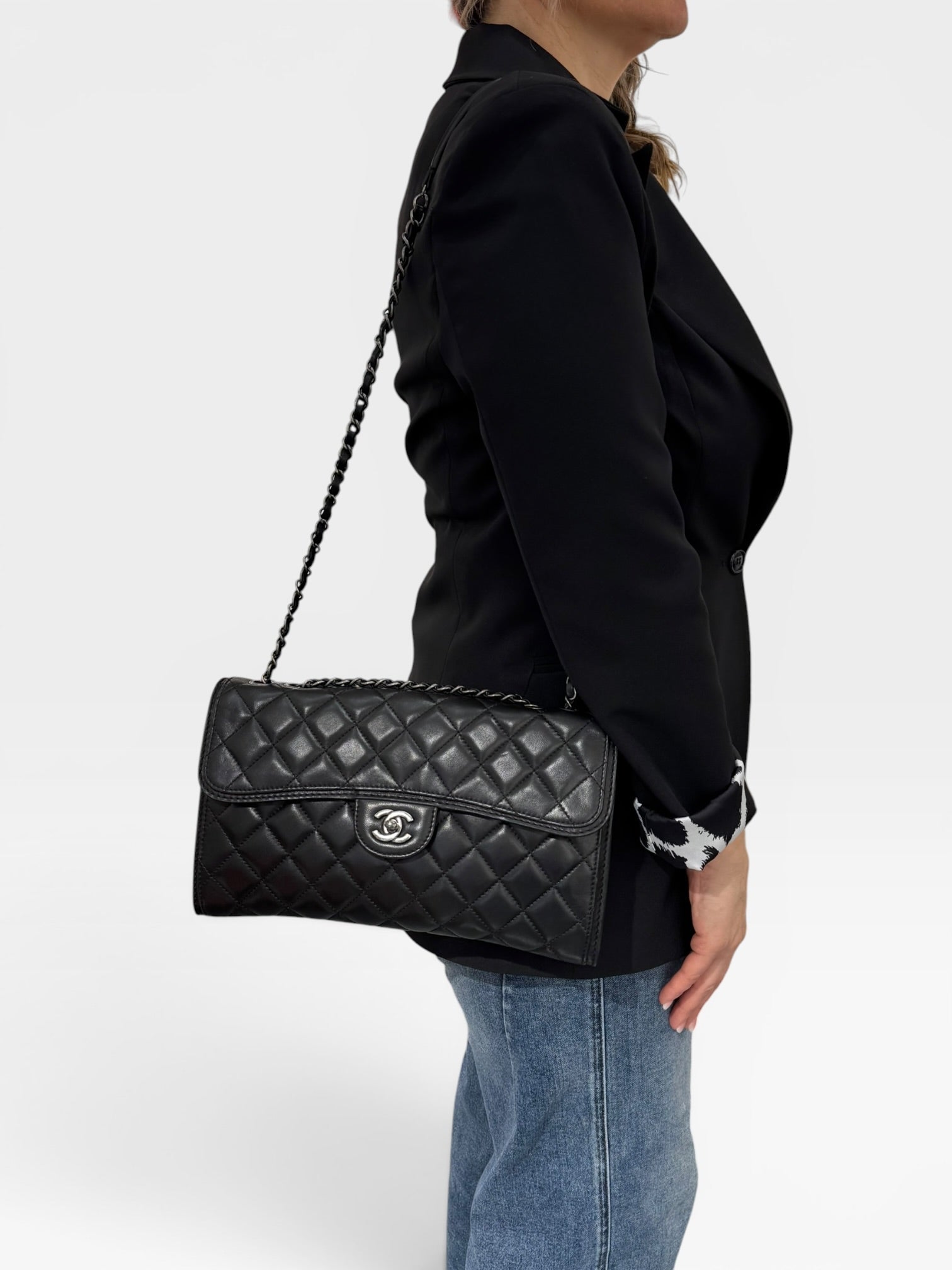 Chanel Classic East West Matelassé