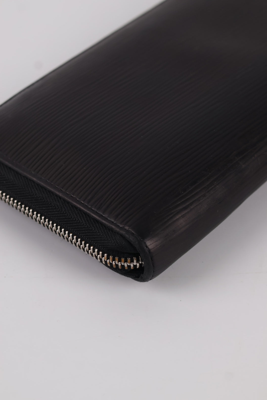 Louis Vuitton Portafoglio Zippy Epi