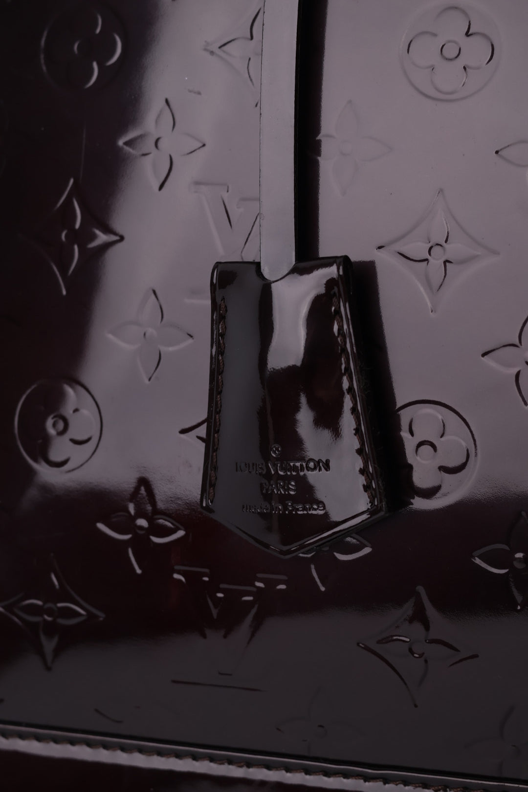 Louis Vuitton Alma MM Vernis