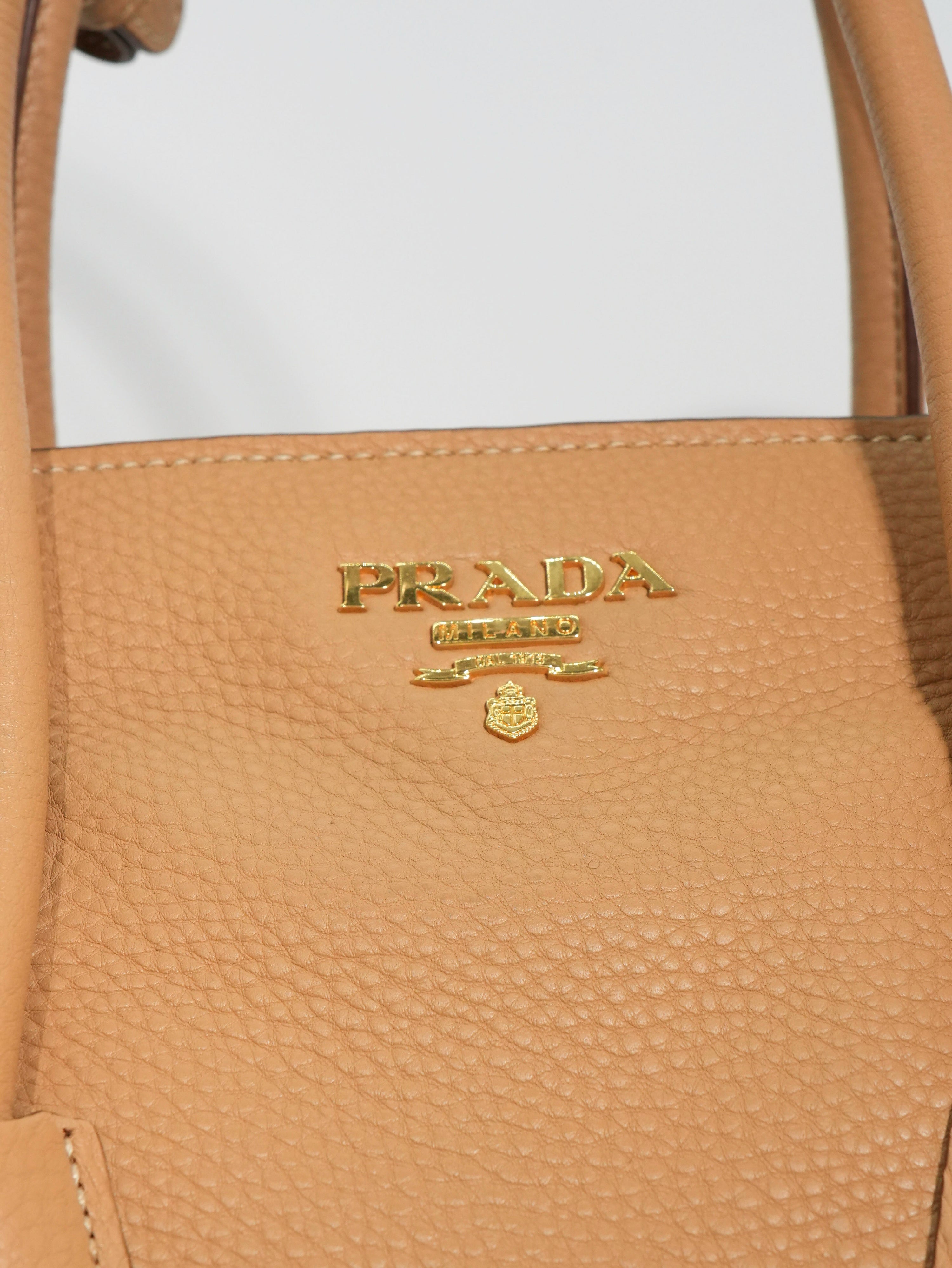 Prada Tote in Pelle
