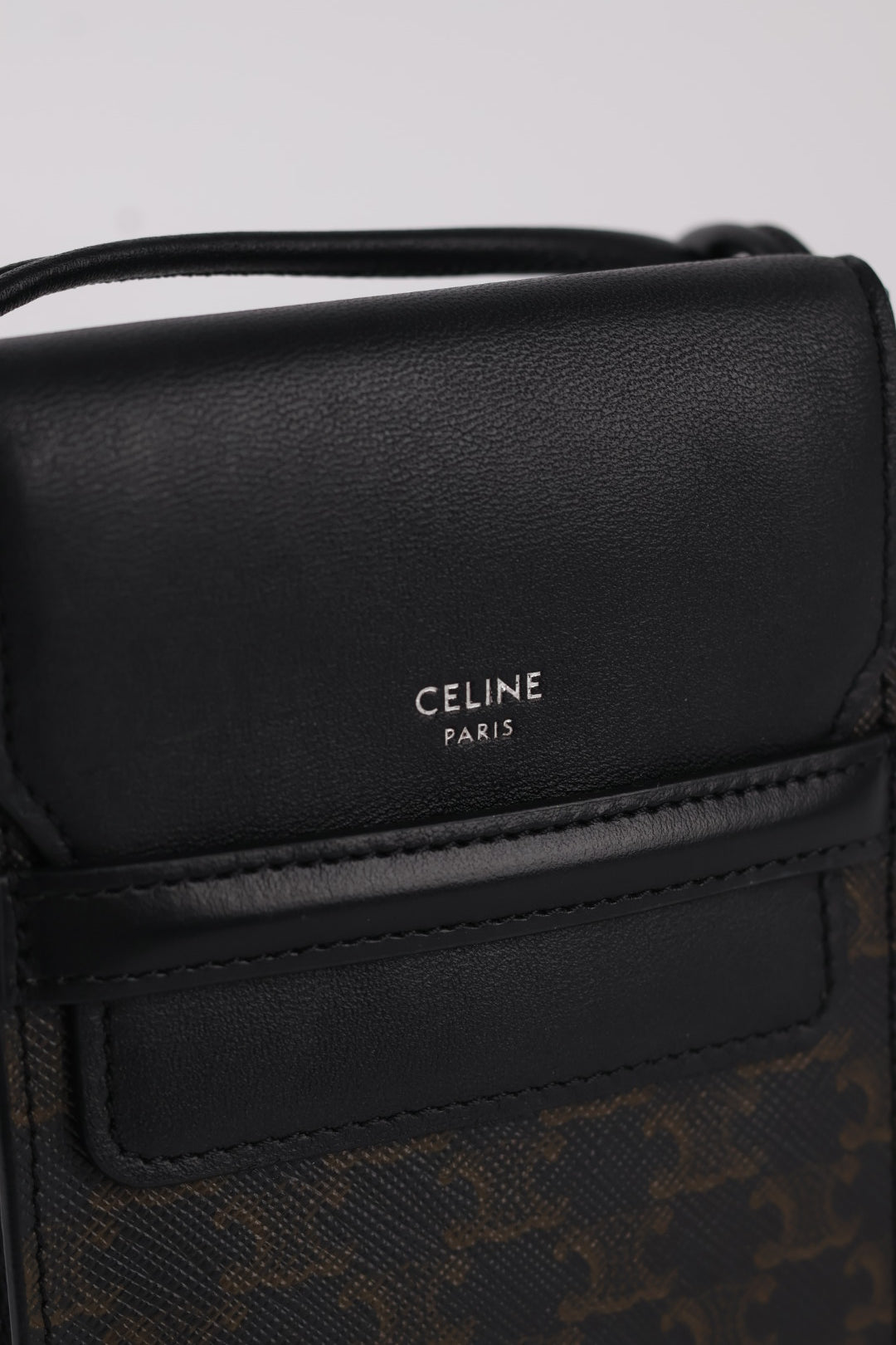 Celine Porta Cellulare Triomphe