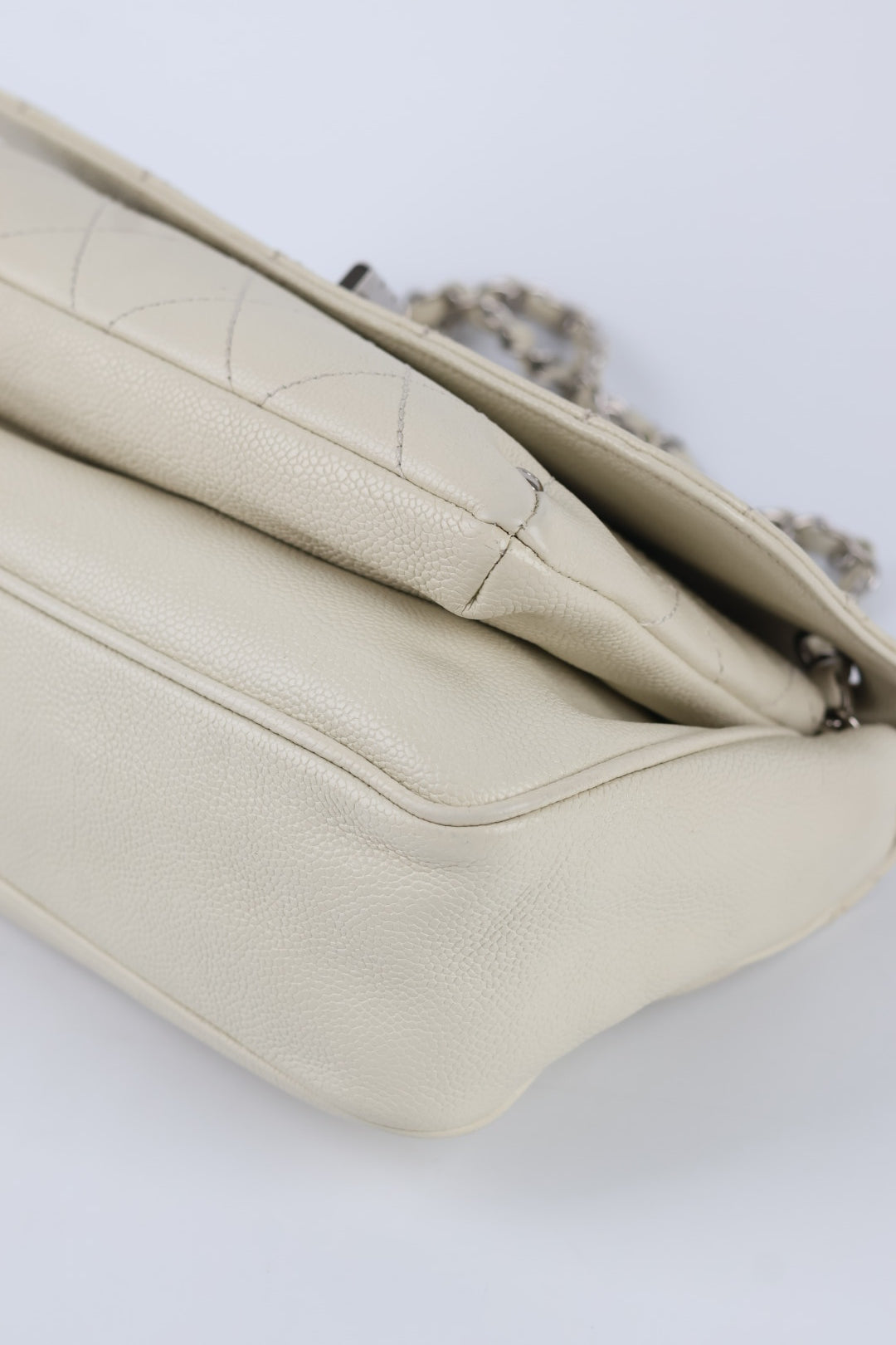 Chanel Reissue a Tracolla Caviar