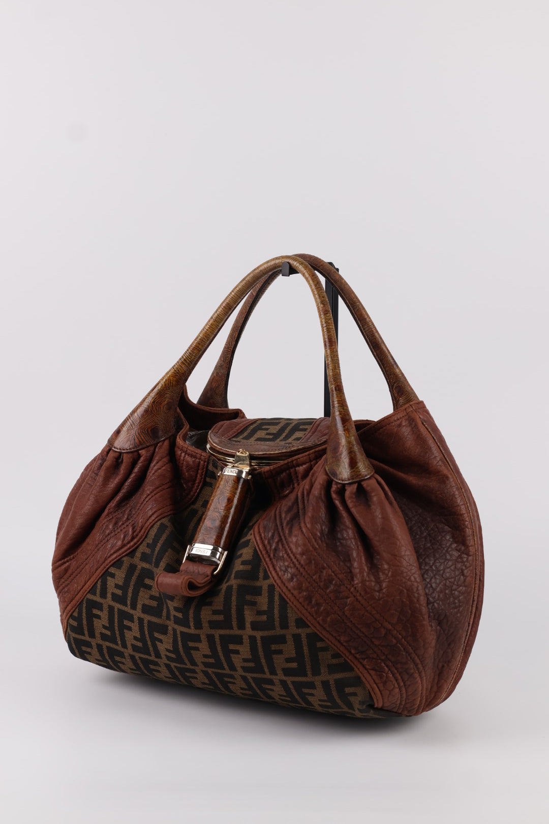Fendi Spy FF Logo