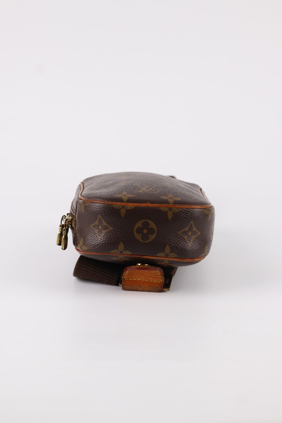 Louis Vuitton Marsupio Gange Monogram