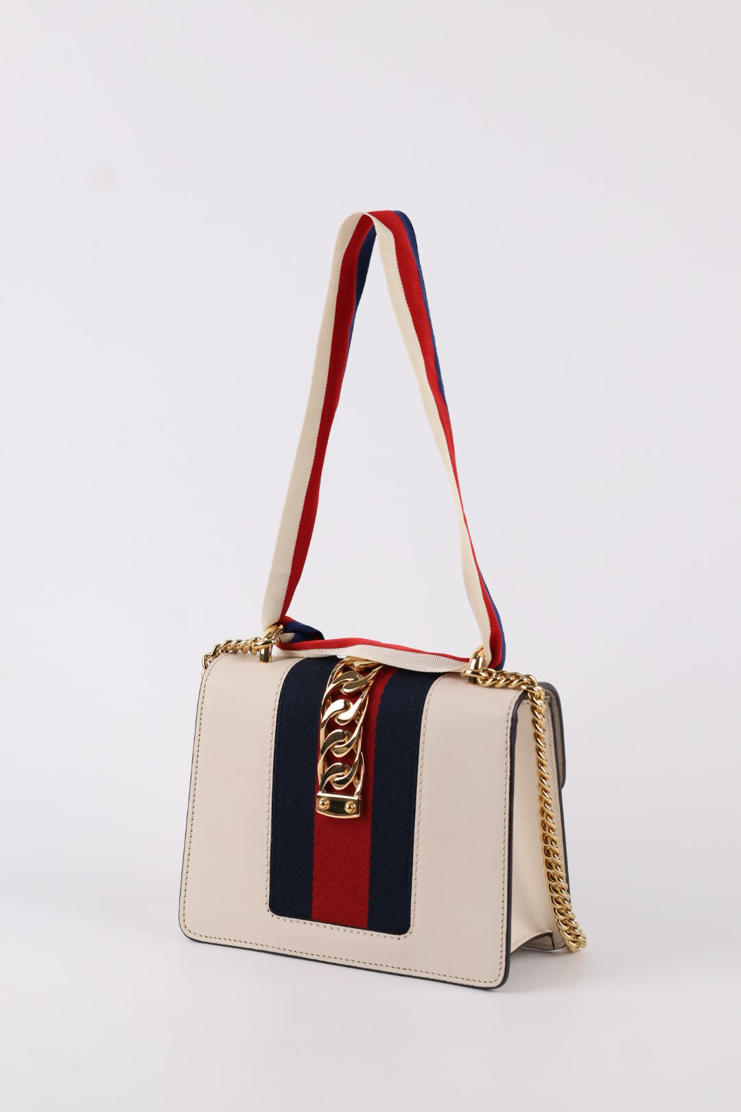 Gucci Sylvie Mini in Pelle