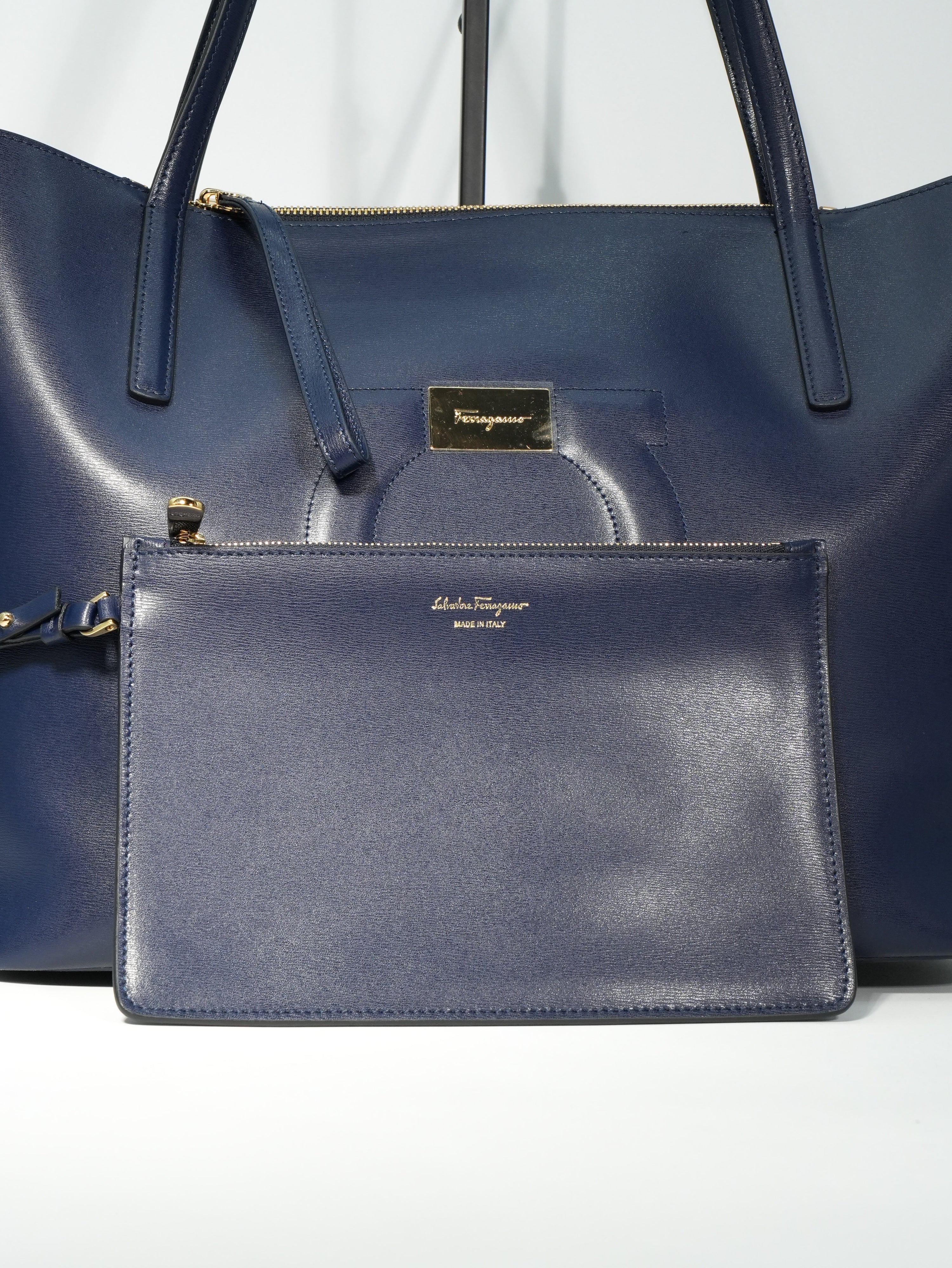 Ferragamo City Tote in Pelle
