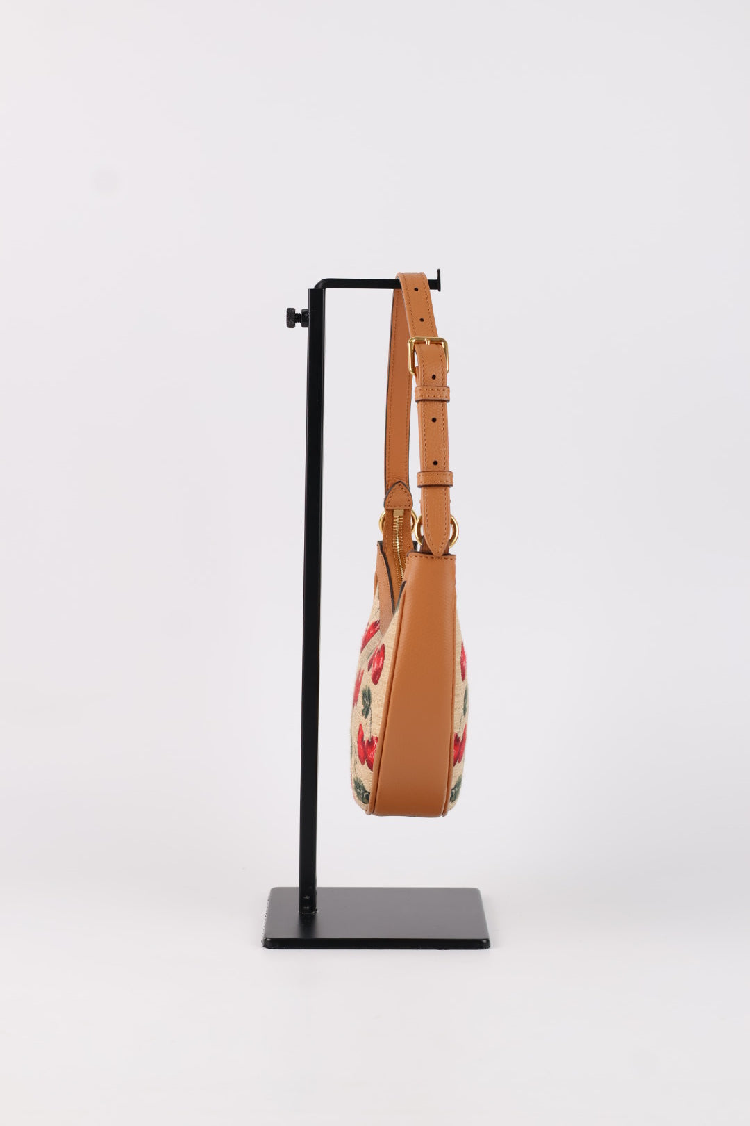 Valentino Hobo Bag con Ciliegie