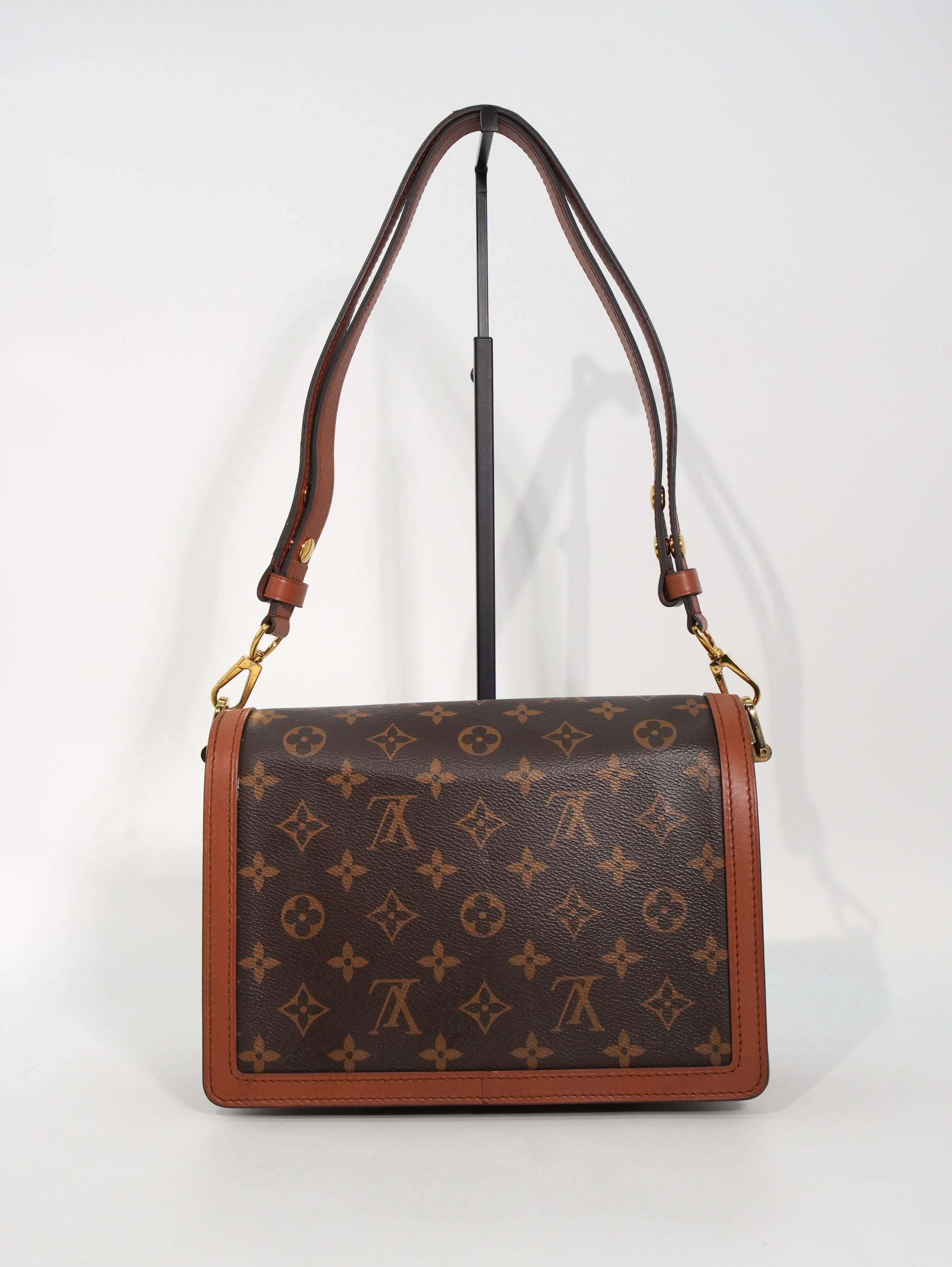 Louis Vuitton Dauphine MM