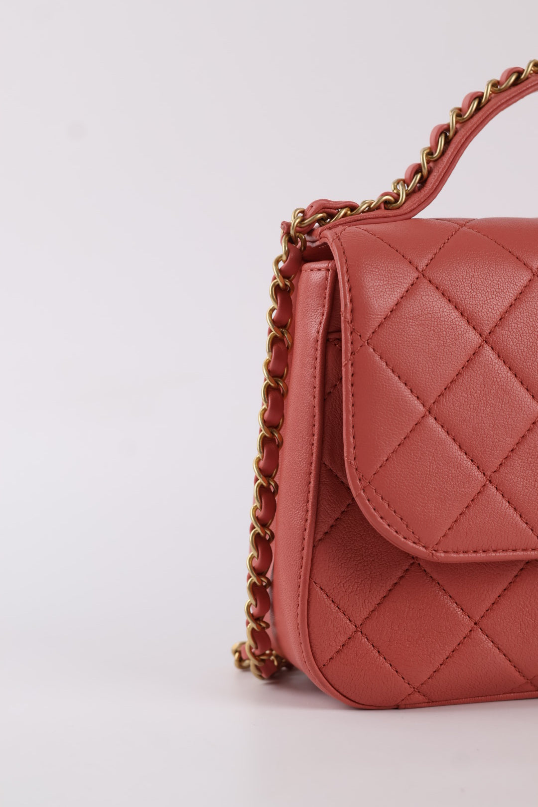 Chanel Infinity Chain Matelassé