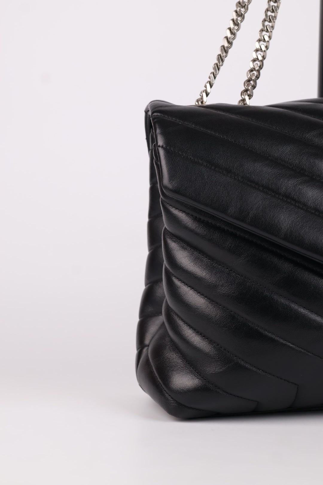Saint Laurent Lou Lou Media
