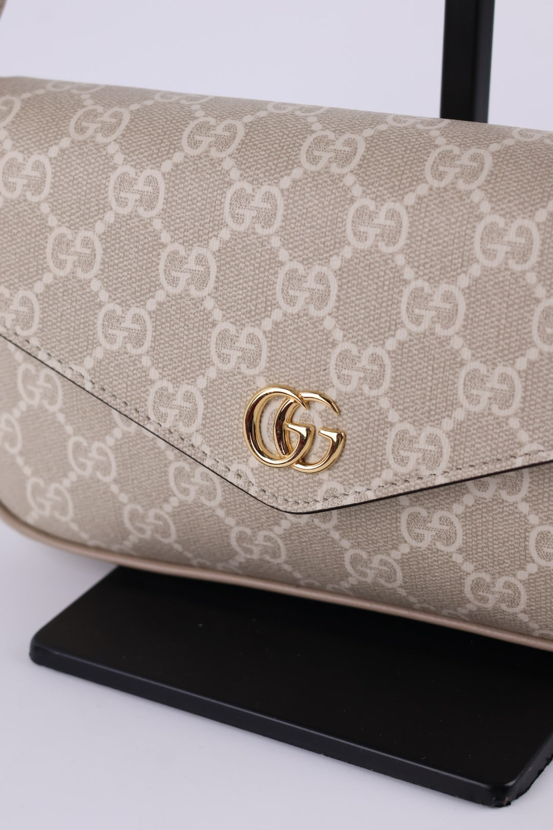 Gucci Pochette Ophidia GG Supreme