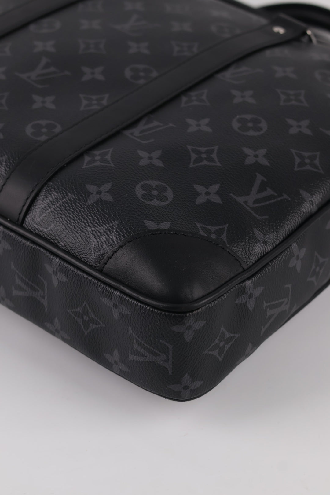 Louis Vuitton Porte-Documents Voyage PM Monogram Eclipse