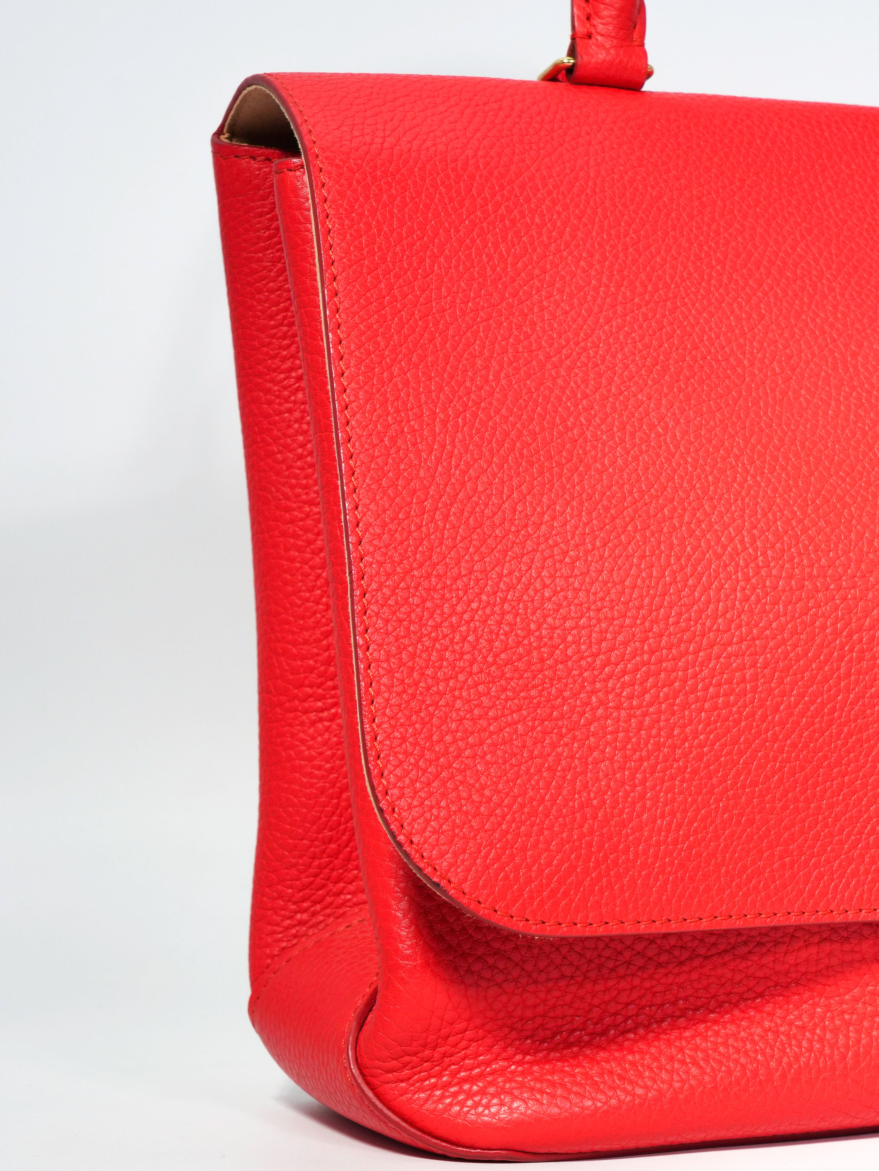 Louis Vuitton Volta Taurillon