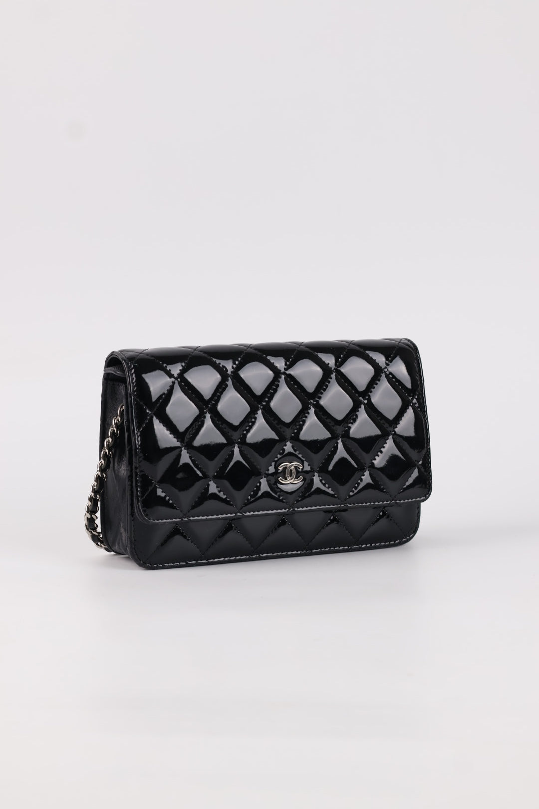 Chanel Woc Classic Vernis