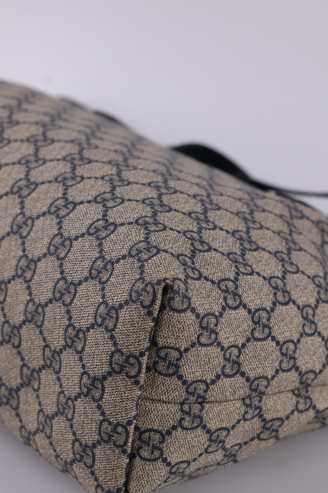 Gucci Tote GG Supreme