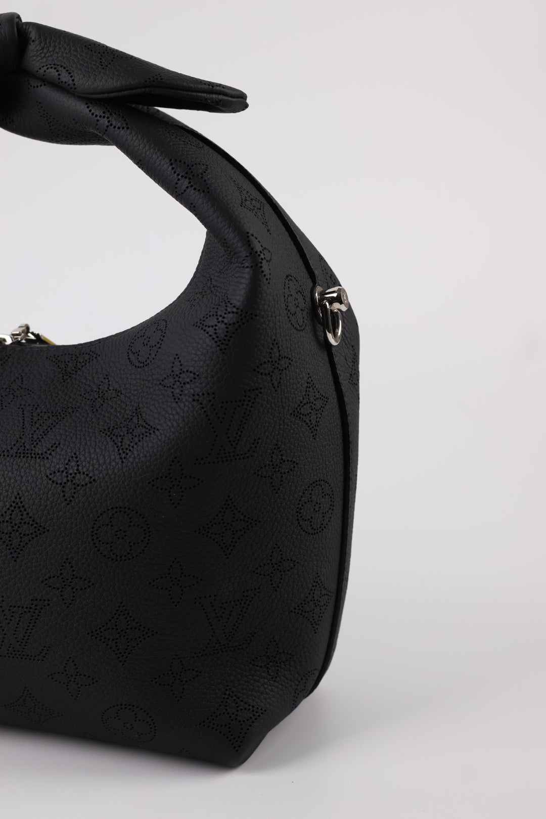 Louis Vuitton Why Knot PM Mahina