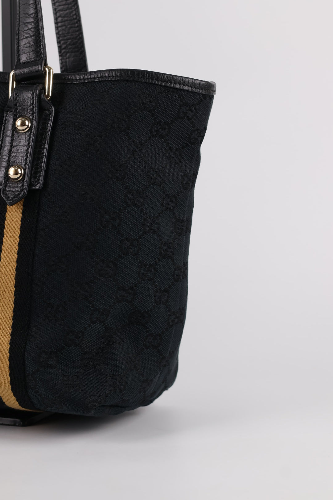 Gucci Tote GG Wave Small