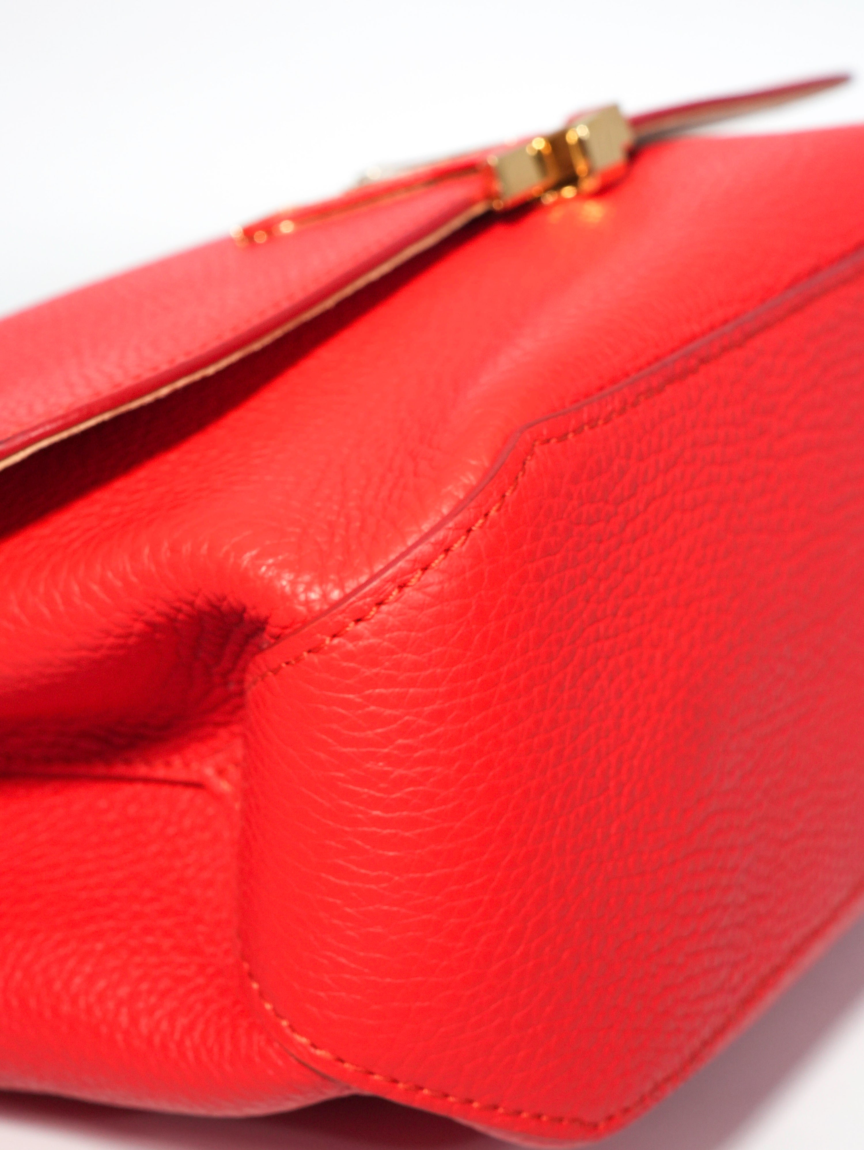 Louis Vuitton Volta Taurillon