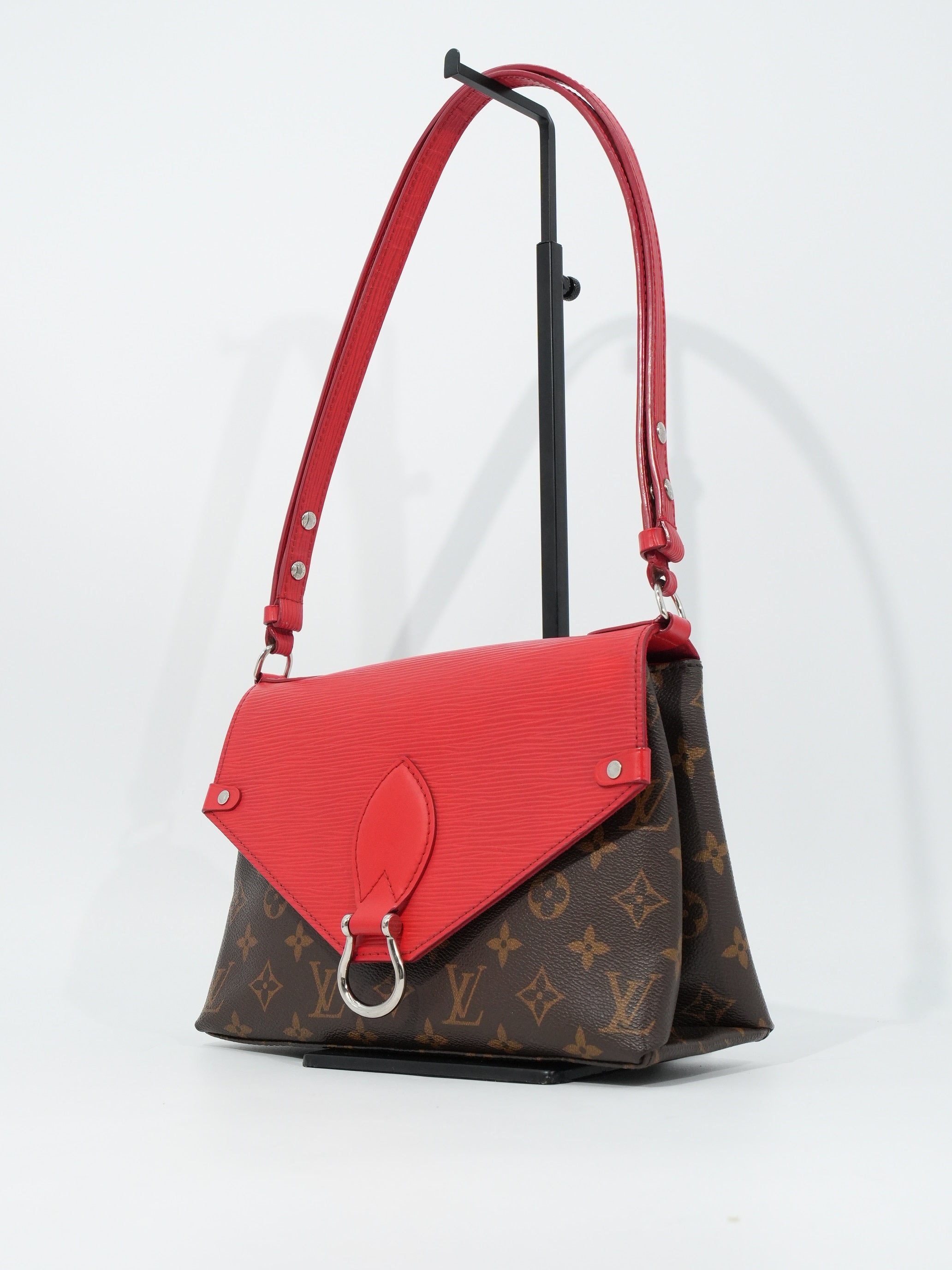 Louis Vuitton Saint Michel