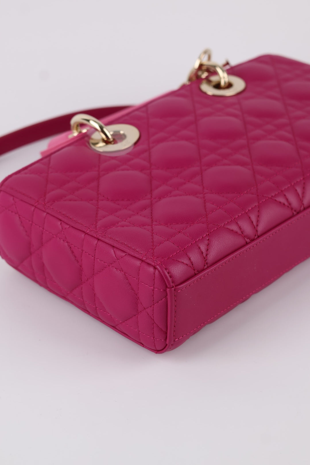 Lady Dior D-Joy Media