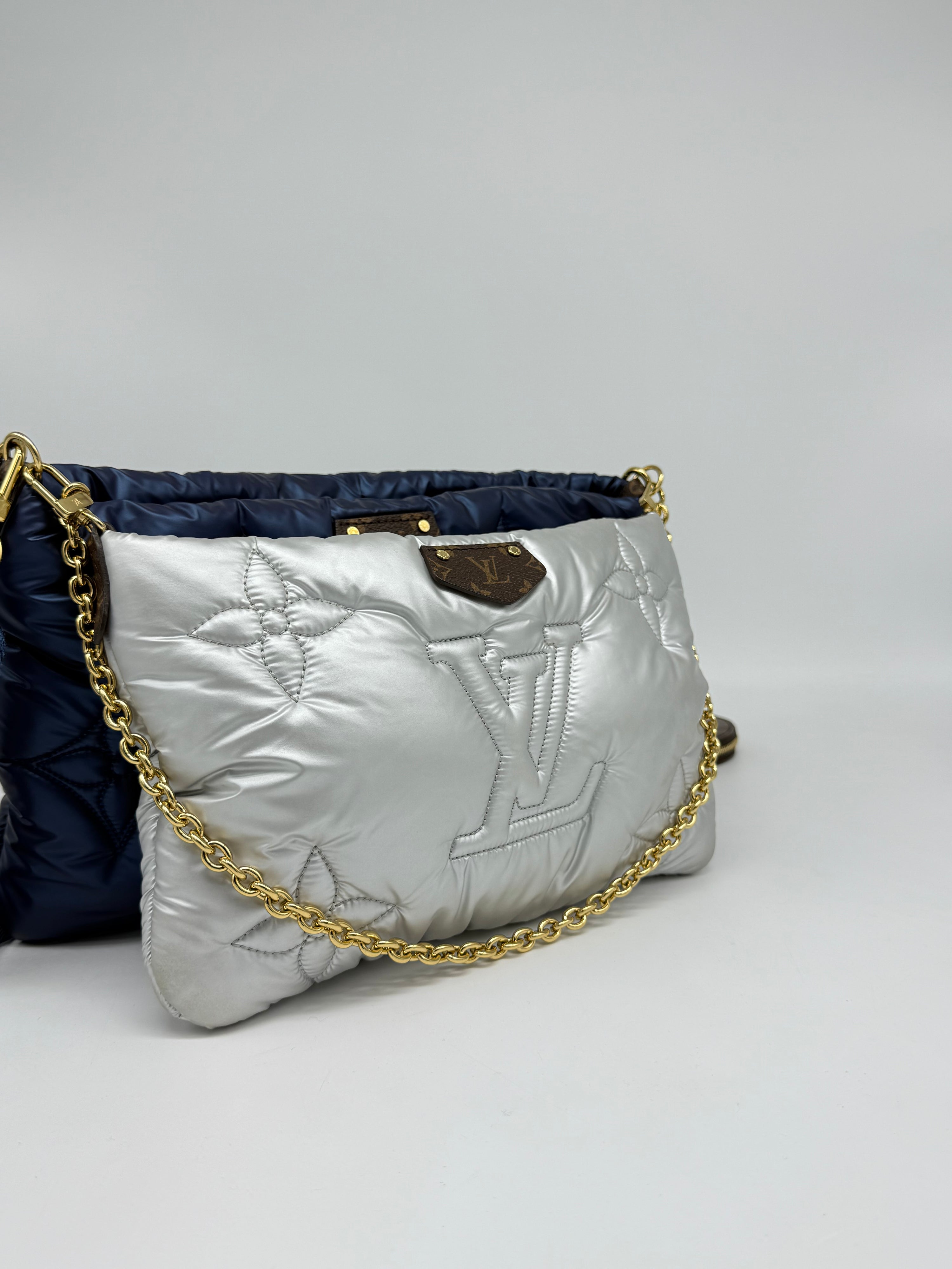 Louis Vuitton Maxi Multipochette