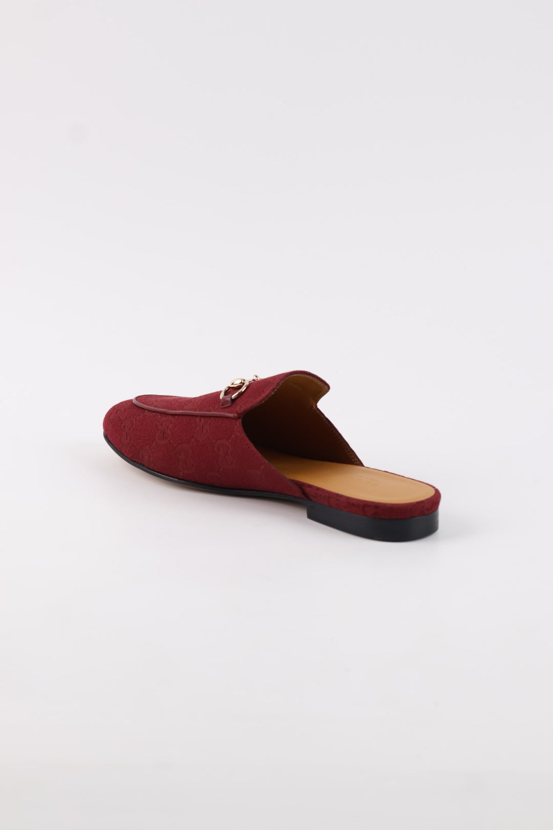 Gucci Slippers Princetown GG Supreme