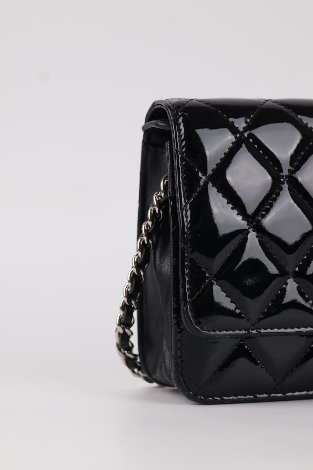 Chanel Woc Classic Vernis
