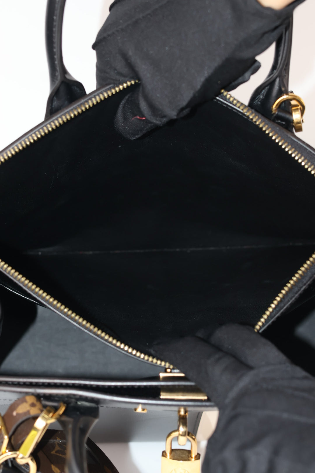 Louis Vuitton City Steamer MM