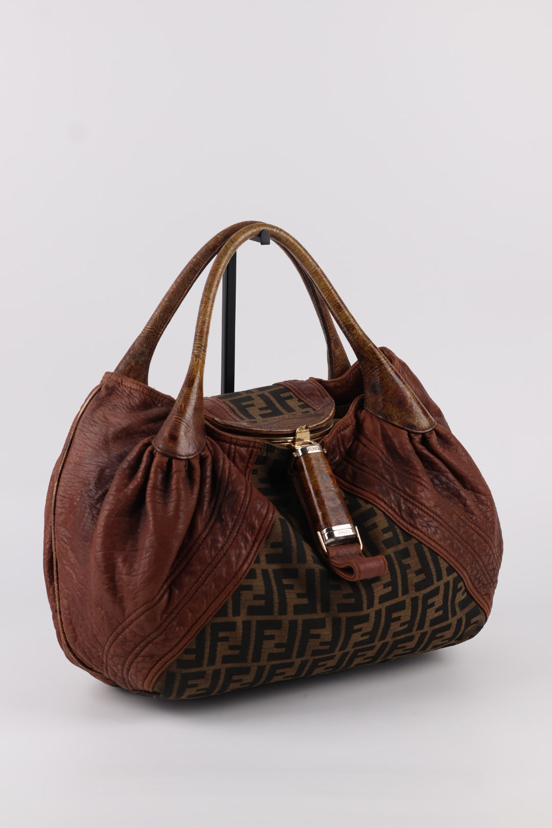 Fendi Spy FF Logo
