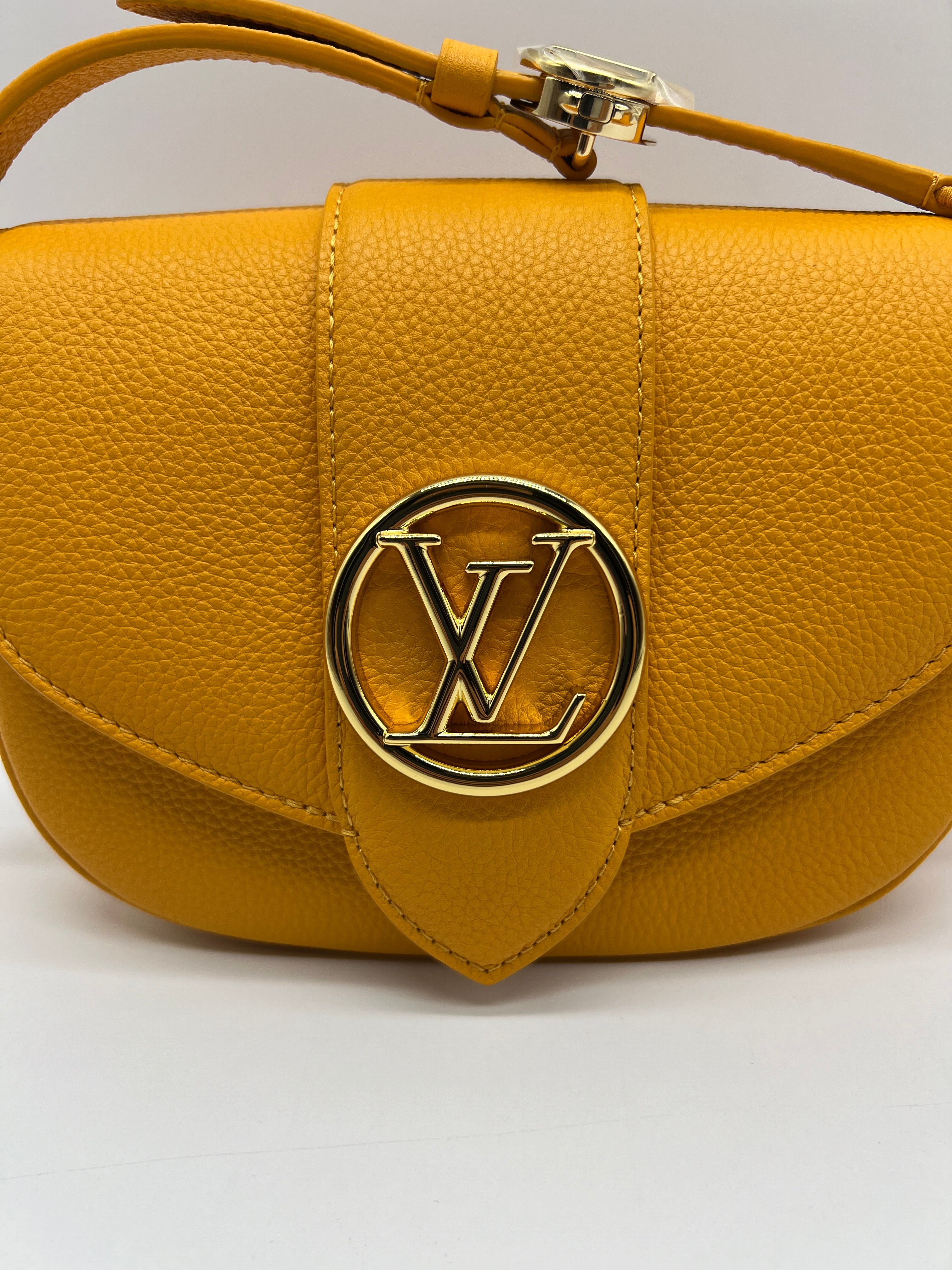 Louis Vuitton Pont 9 Soft Pm