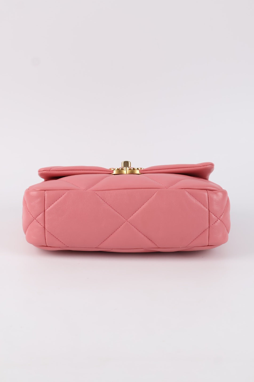Chanel 19 in Pelle d’Agnello