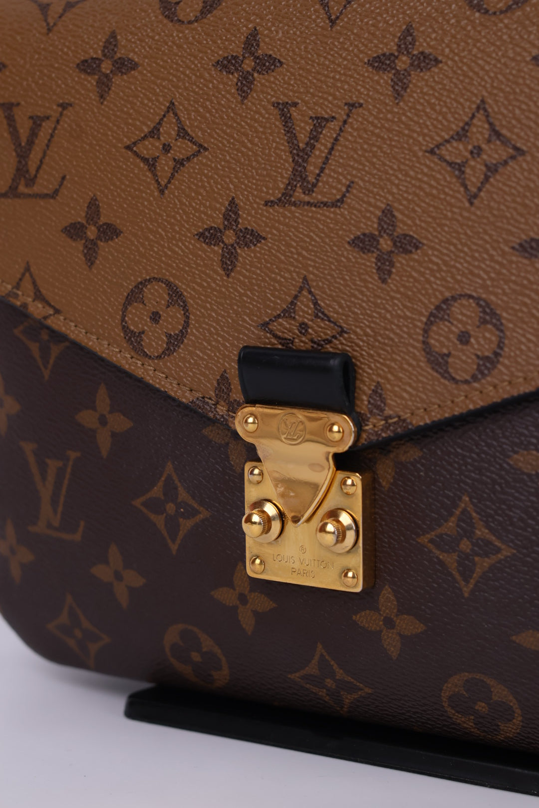 Louis Vuitton Métis Reverse