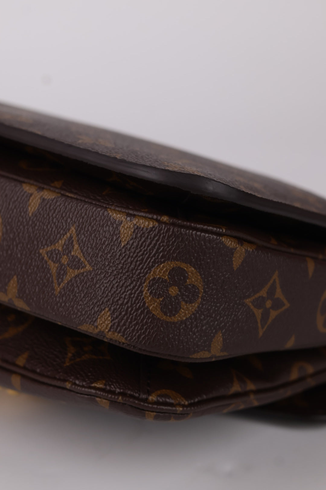 Louis Vuitton Métis Monogram