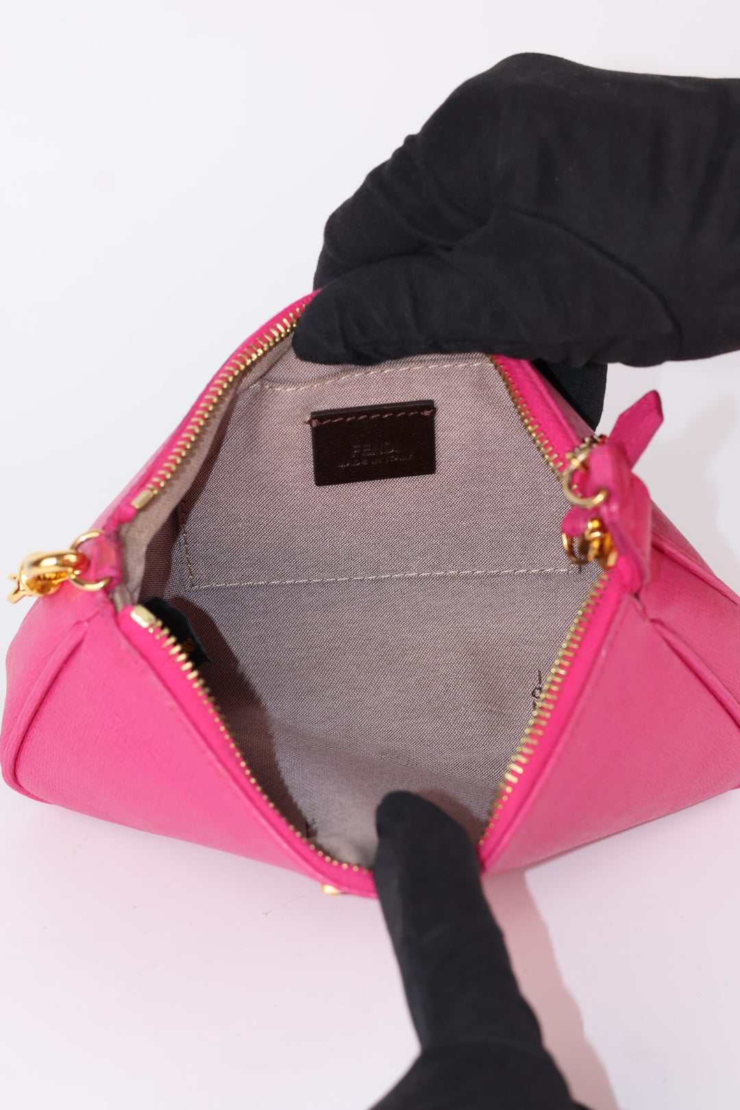 Fendi Chain Pochette in Pelle