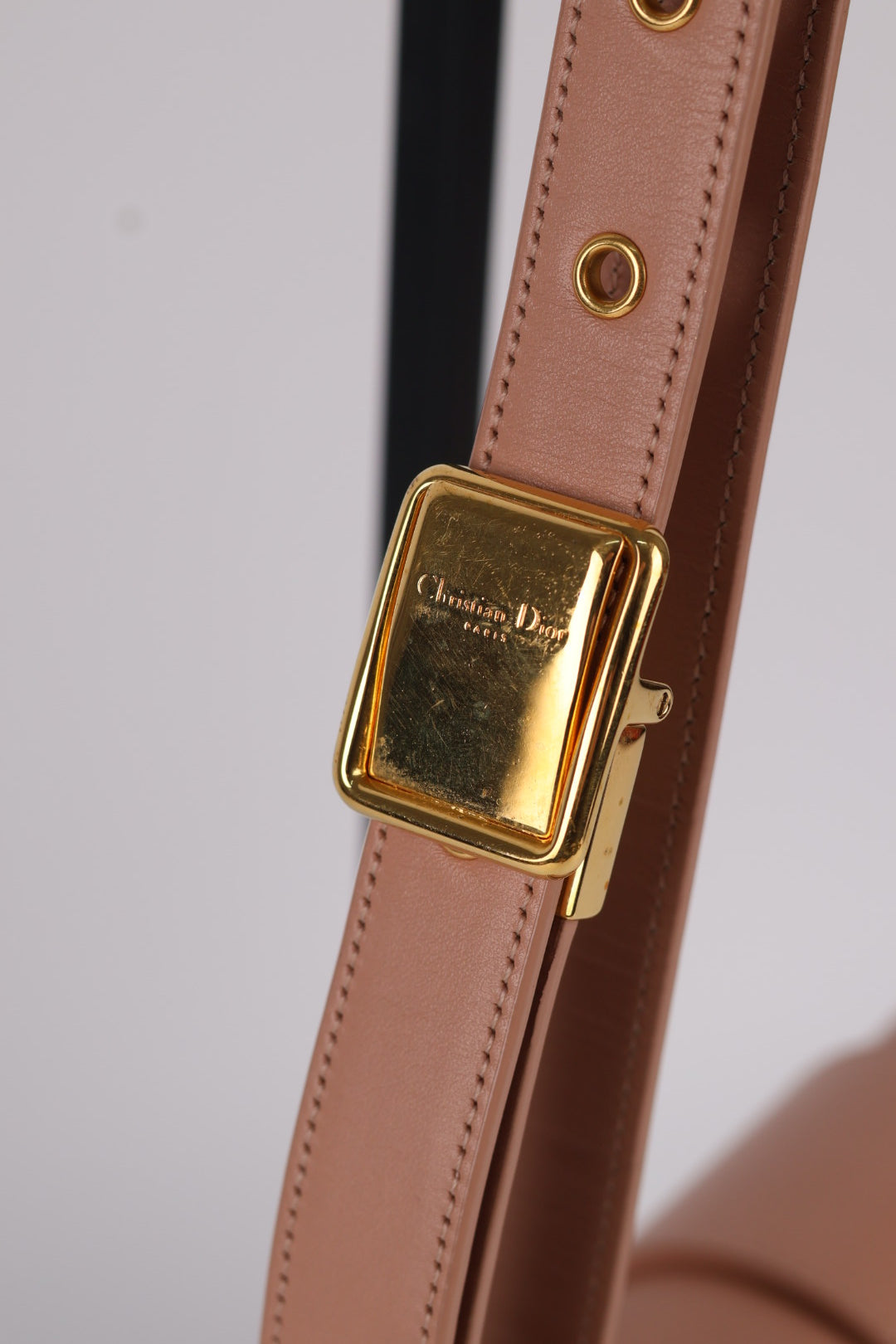 Dior 30 Montaigne in Pelle