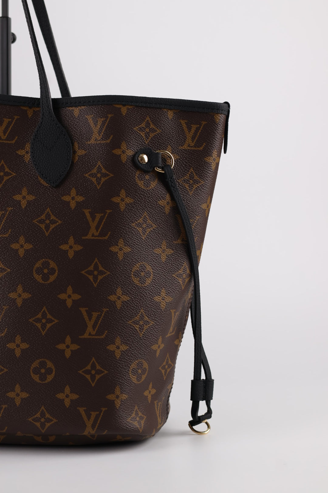 Louis Vuitton Neverfull MM Inside Out
