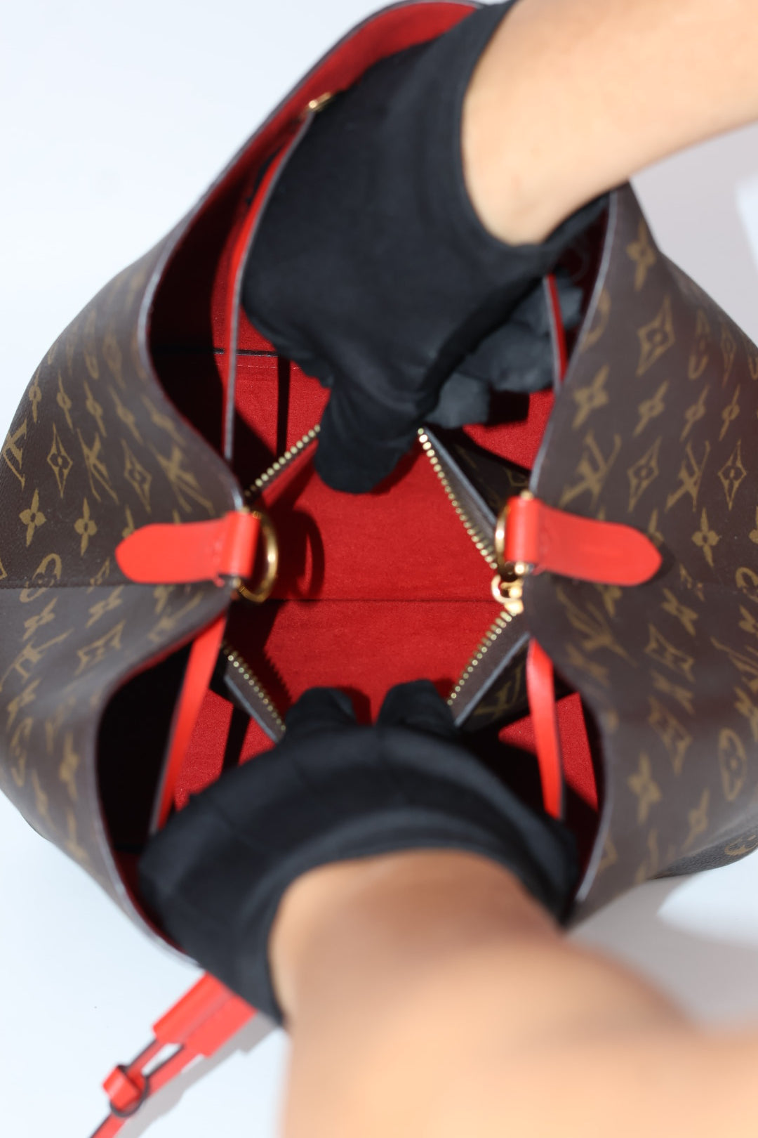 Louis Vuitton Neo Noè MM Monogram