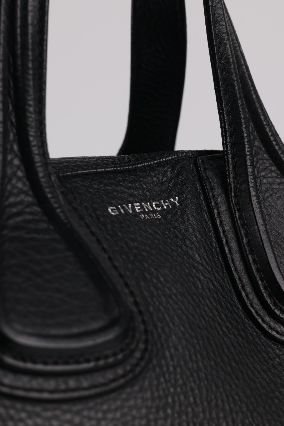 Givenchy Nightingale in Pelle