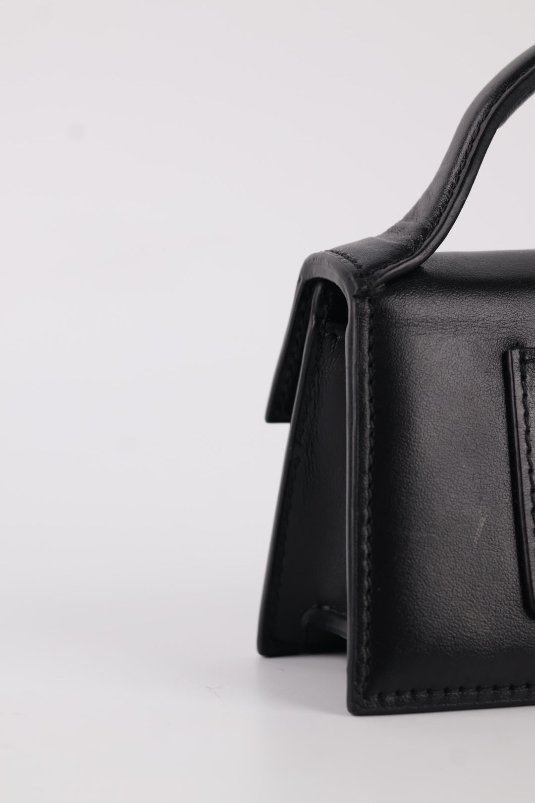 Jacquemus Le Bambino