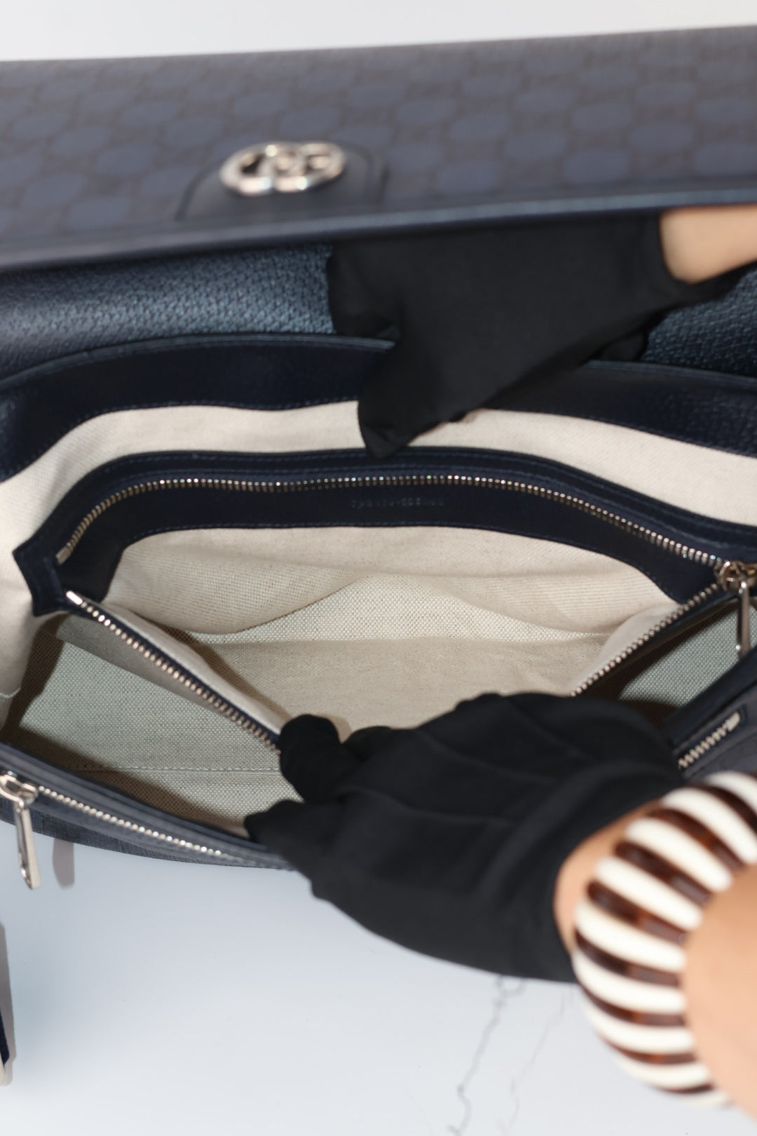 Gucci Messenger Ophidia GG Supreme