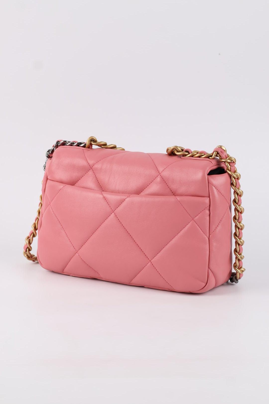 Chanel 19 in Pelle d’Agnello