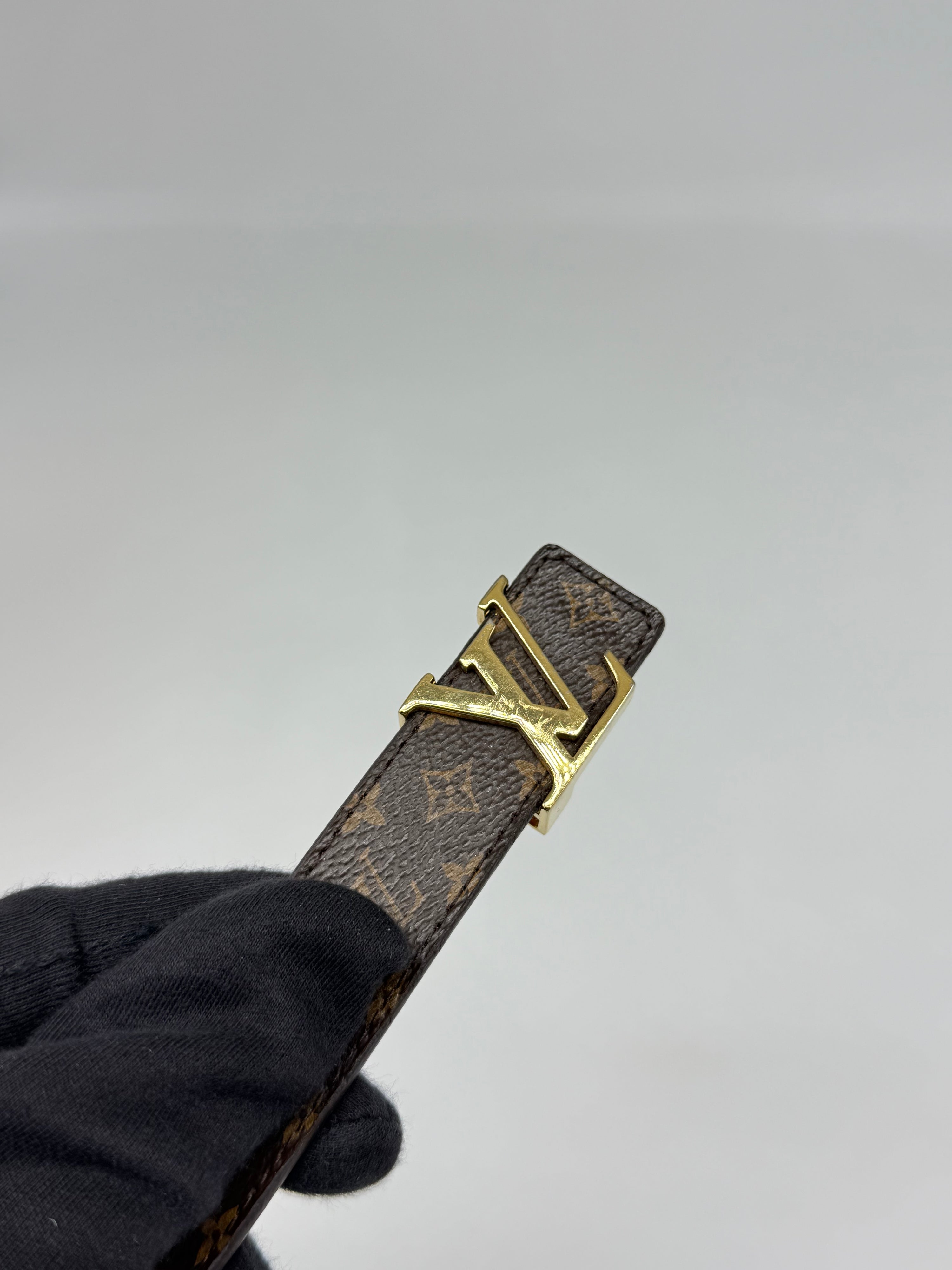 Louis Vuitton Cintura Initiales Monogram