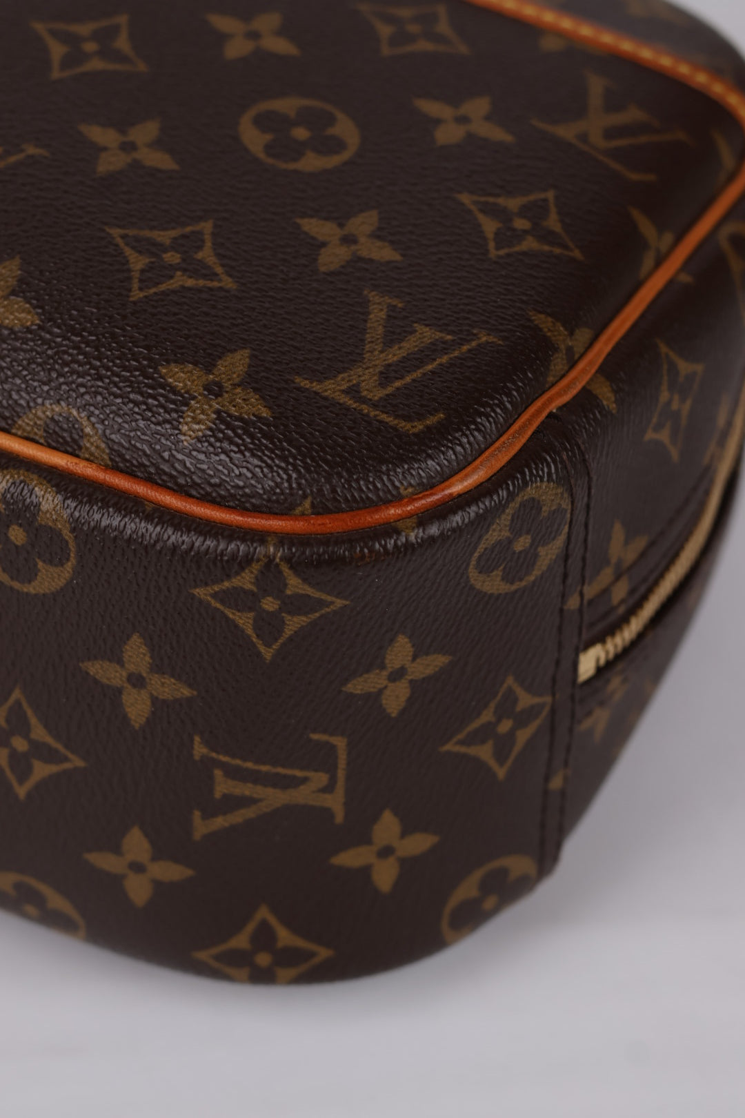 Louis Vuitton Deauville Pm Monogram