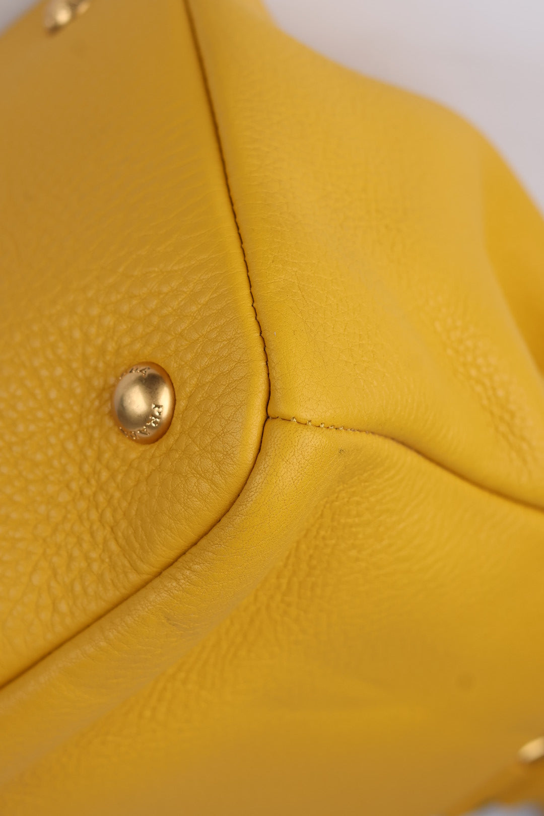 Prada Tote in Pelle