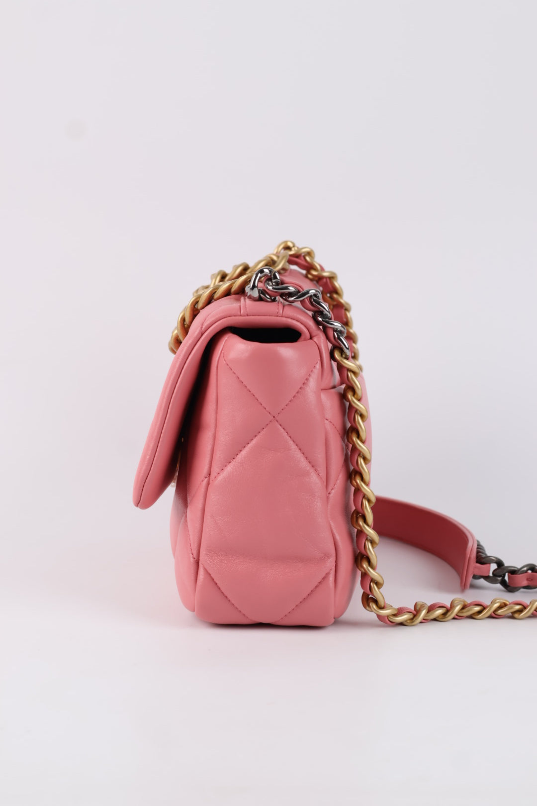 Chanel 19 in Pelle d’Agnello