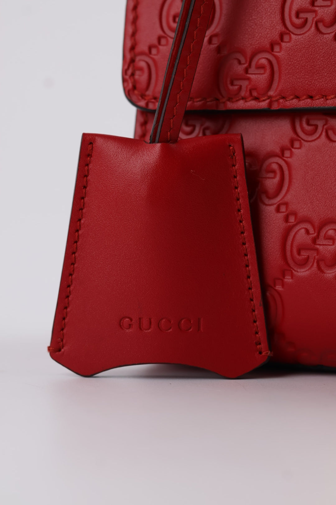 Gucci Padlock GG Signature