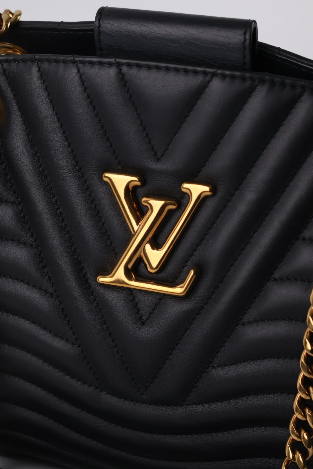 Louis Vuitton Tote New Wave